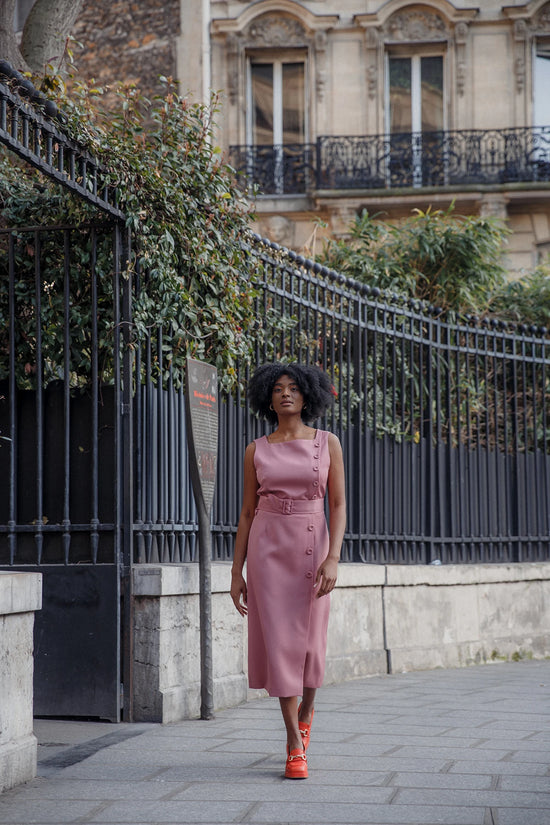 Robe longue dos nu Twiggy - laine vierge rose - made in France - Mia - Place Saint-Georges - Pigalle - Montmartre