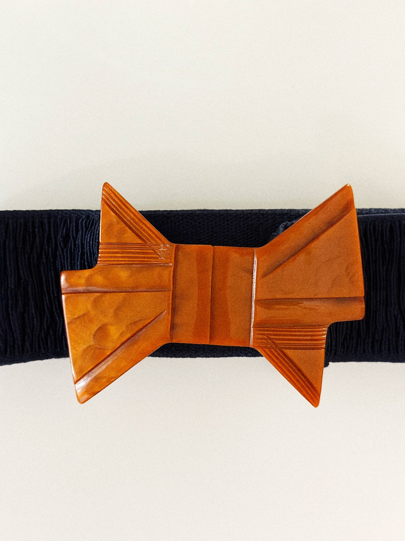 Load image into Gallery viewer, Jacqueline • High-waist belt, vintage bakelite buckle
