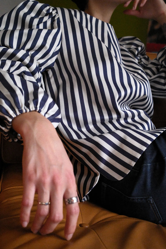 Carlos Marinière • La power blouse