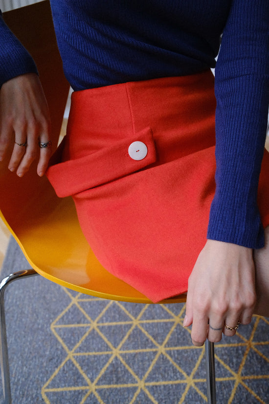 Gae Orange • La mini-jupe trapèze version Couture
