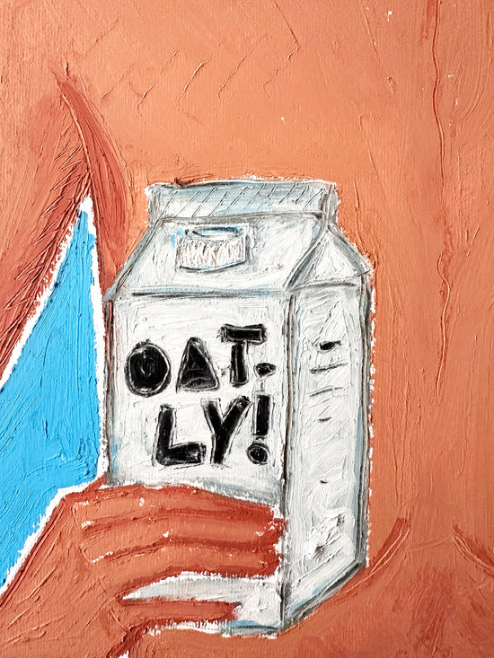 Depuis Que J'Habite Paris, Je Bois Mon Lait-Fraise Avec Du Oatly.